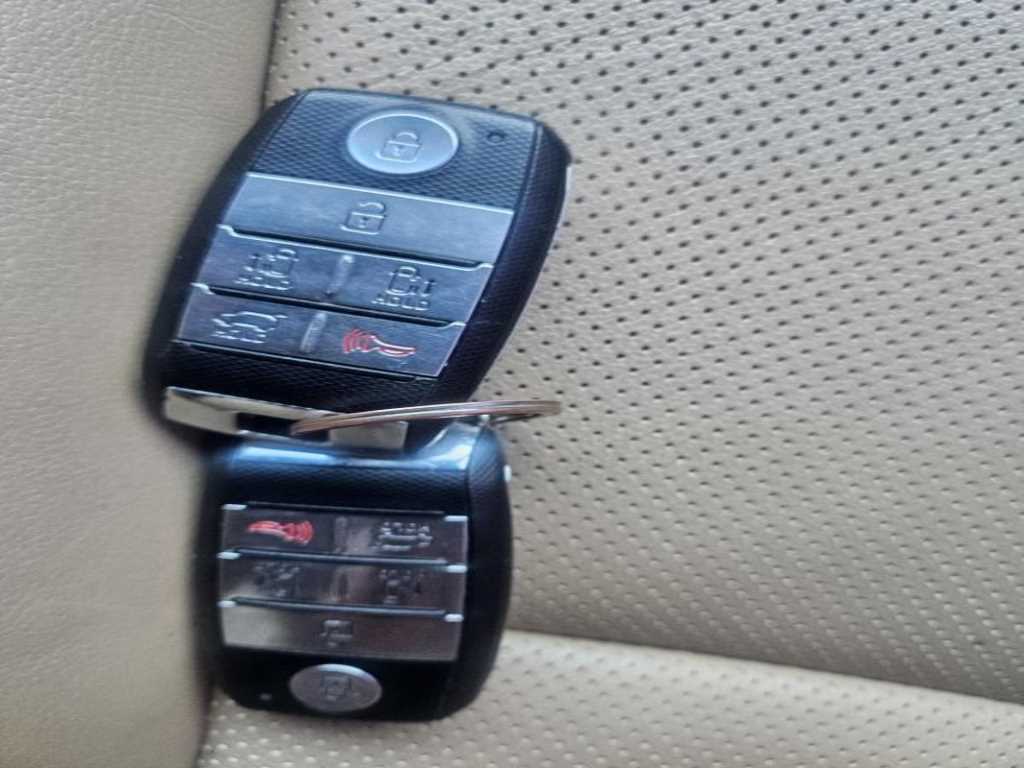 KIA Carnival 2019 Blanco - Importación desde Corea - HF Imports Iquique - Foto 14