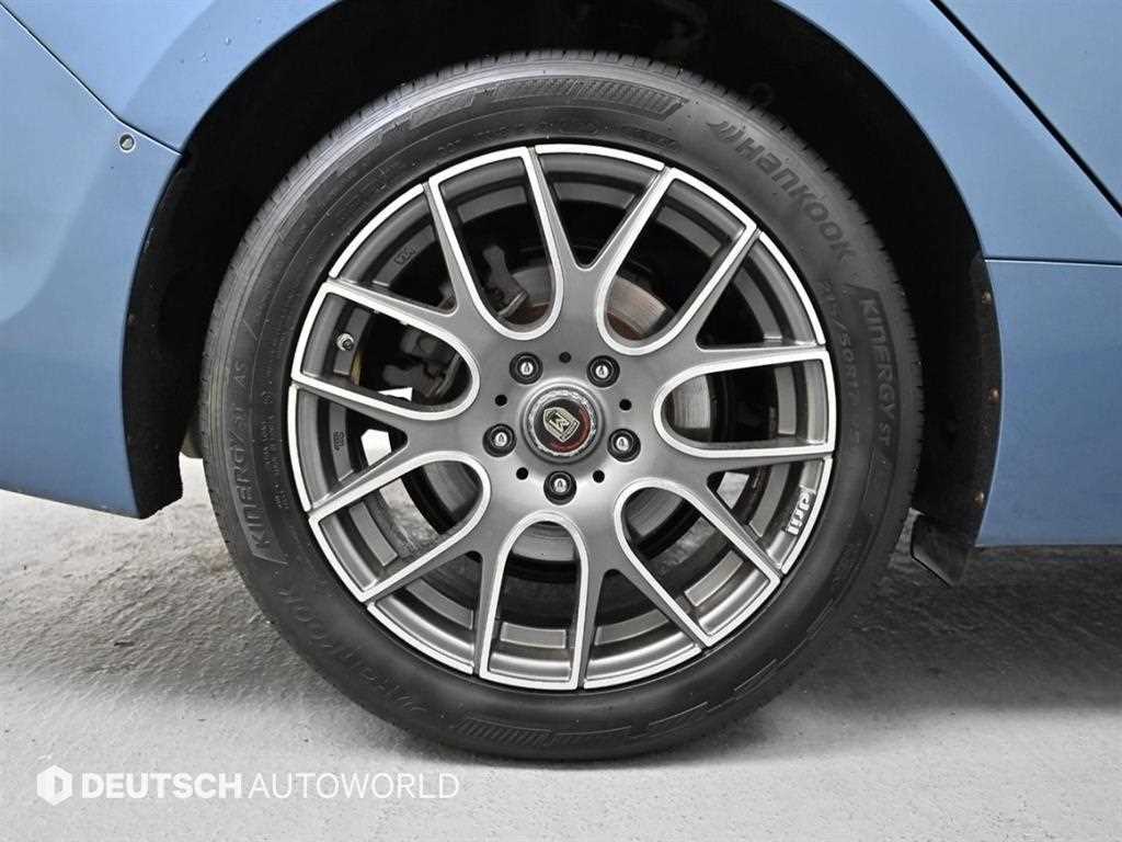 HYUNDAI i40 - Vista 5