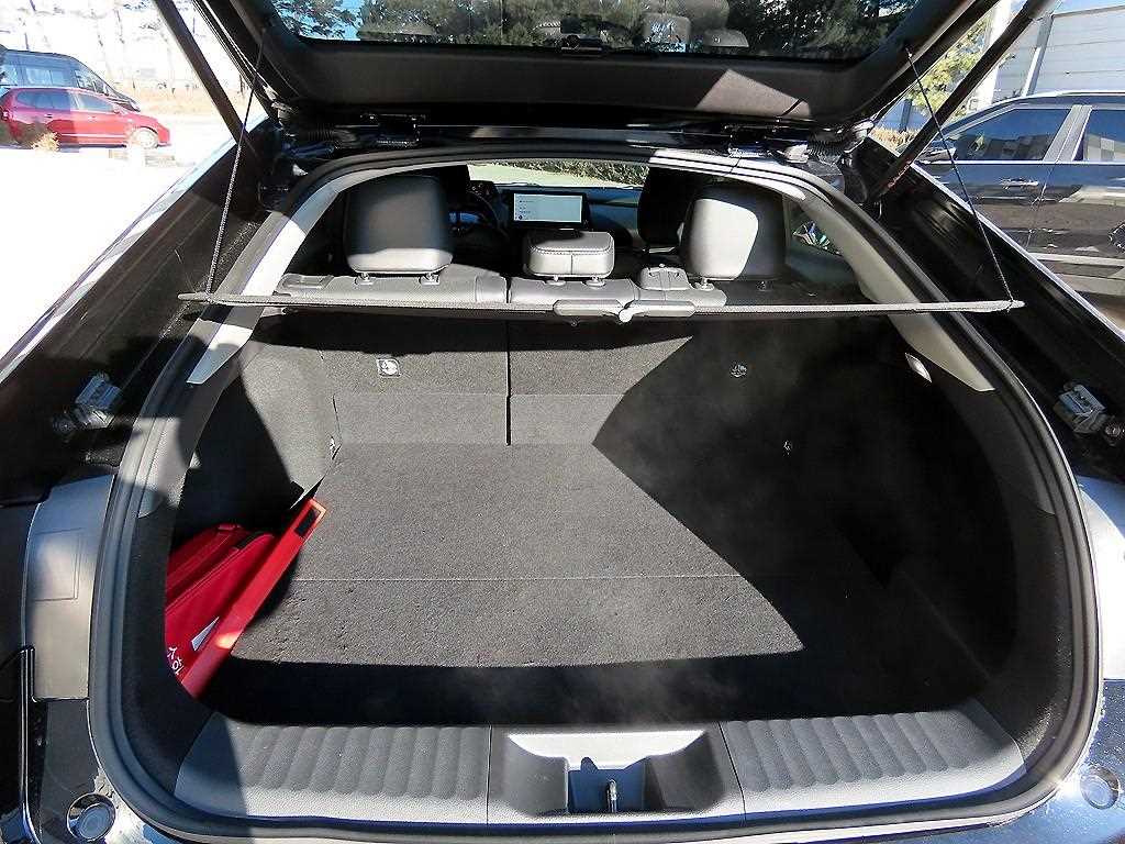 Toyota Prius 2025 Negro - Importación desde Corea - HF Imports Iquique - Foto 18