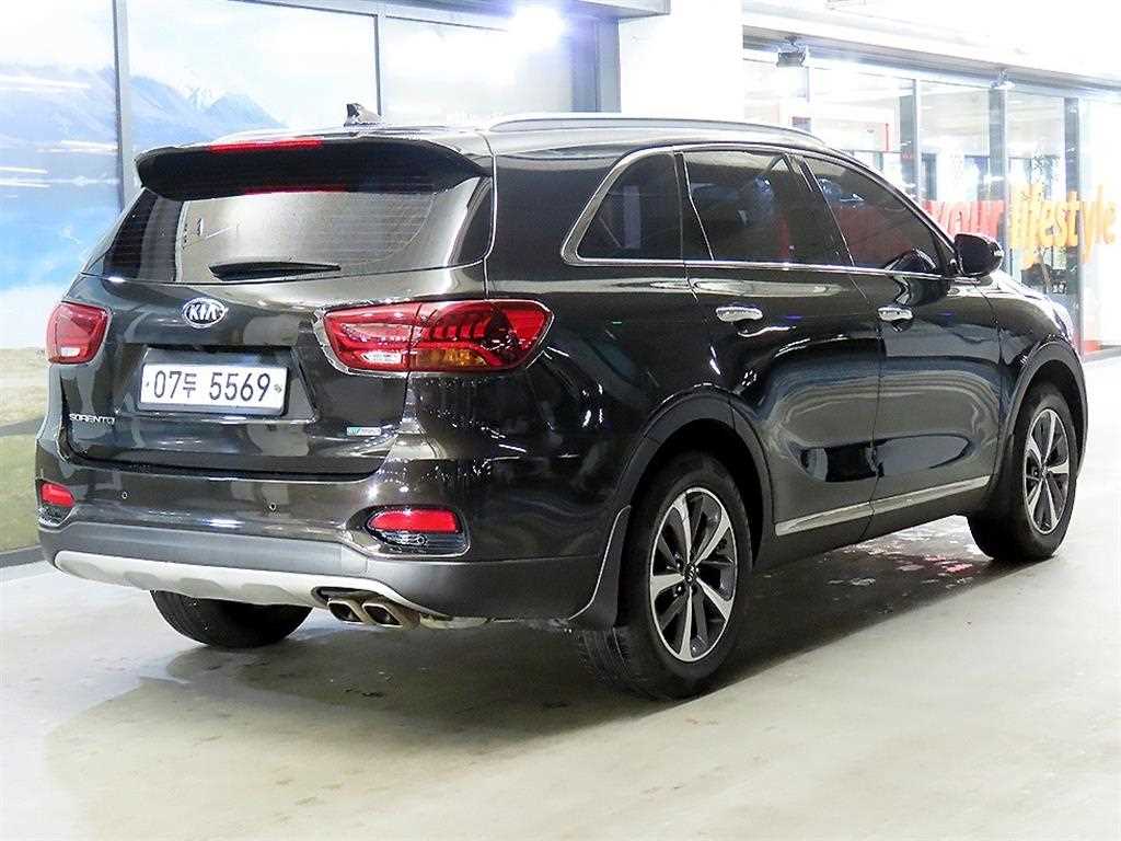 KIA Sorento - Vista 4