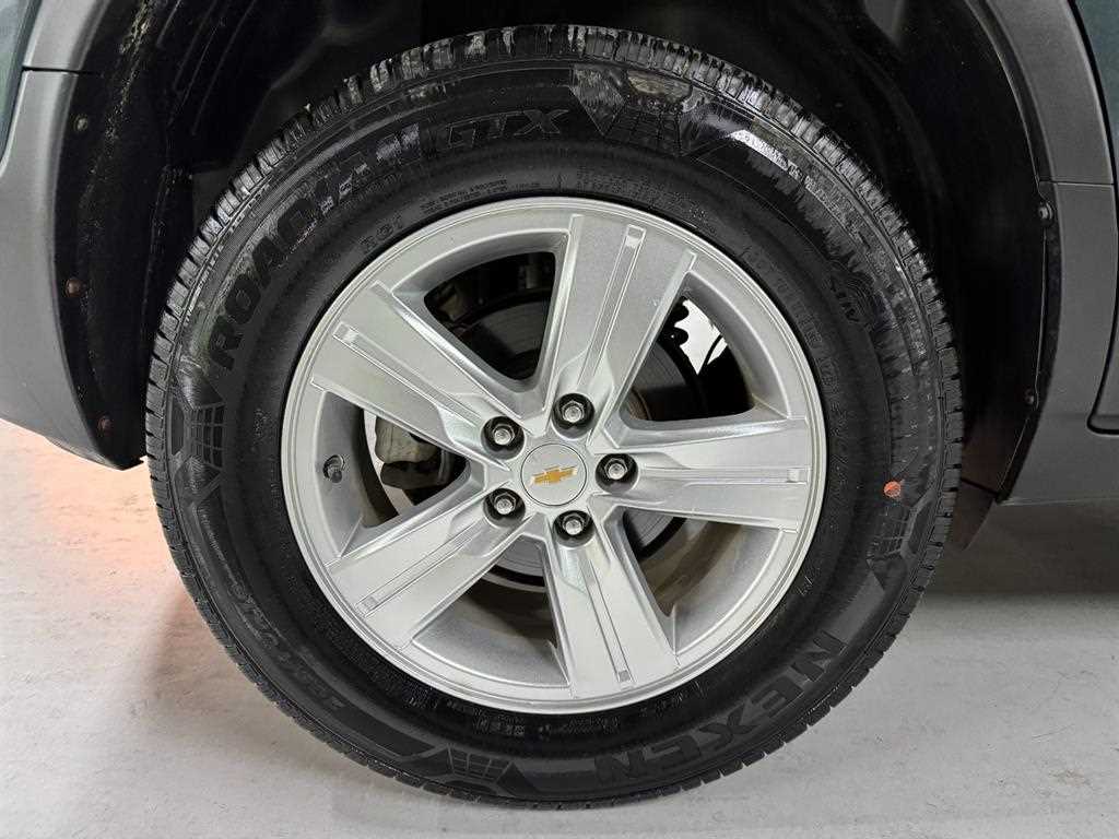 Chevrolet Trax 2021 Gris - Importación desde Corea - HF Imports Iquique - Foto 16