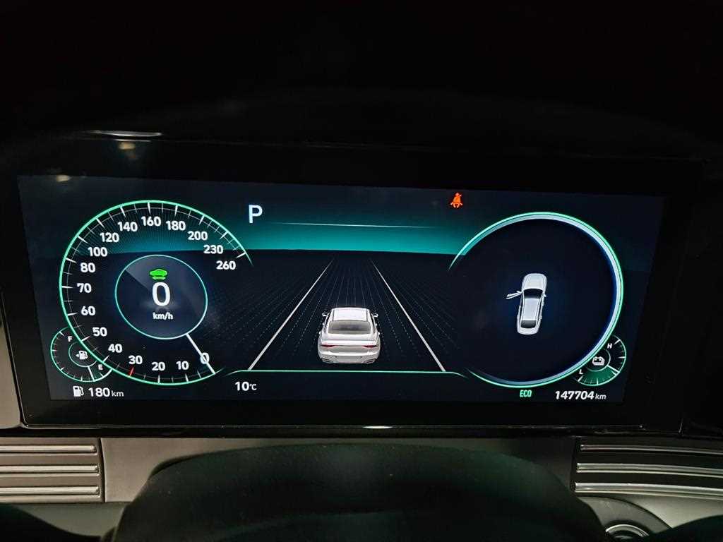 HYUNDAI Grandeur - Vista 6