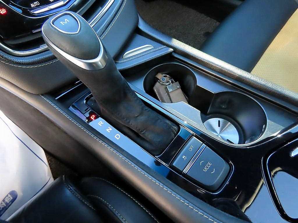 Cadillac CTS-V - Vista 11