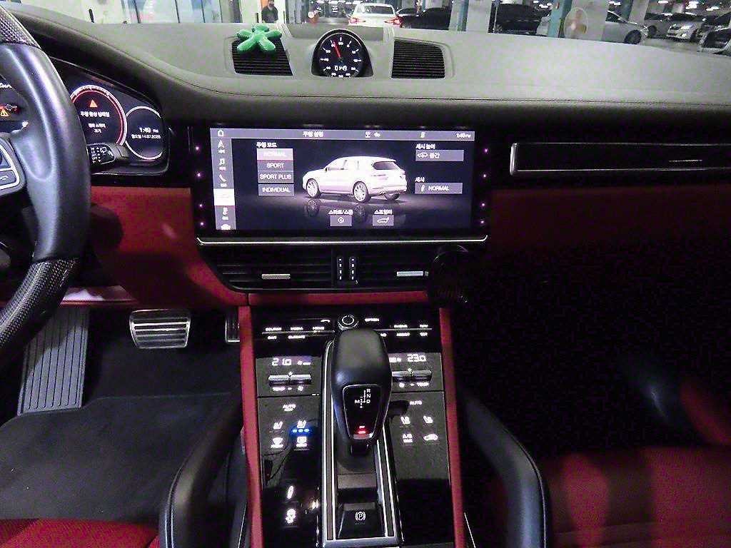 Porsche Cayenne - Vista 11