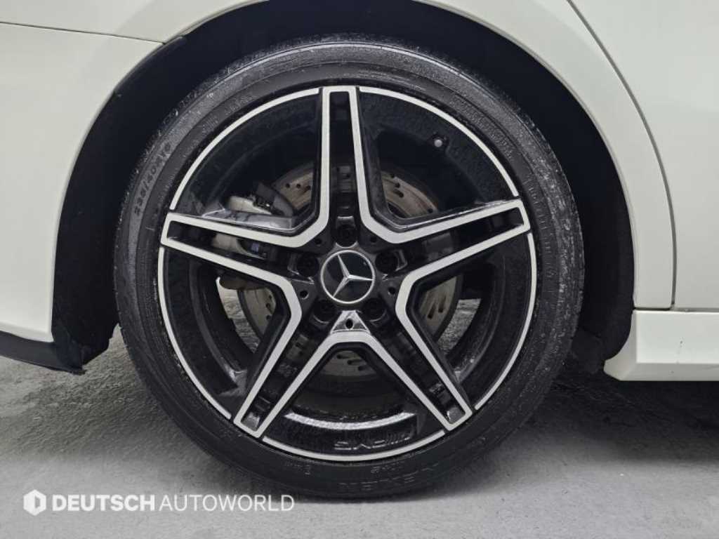 Mercedes Benz A Class - Vista 5