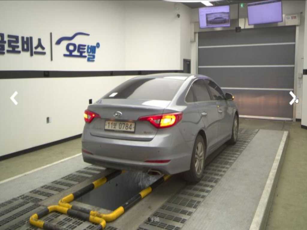 HYUNDAI Sonata - Vista 3