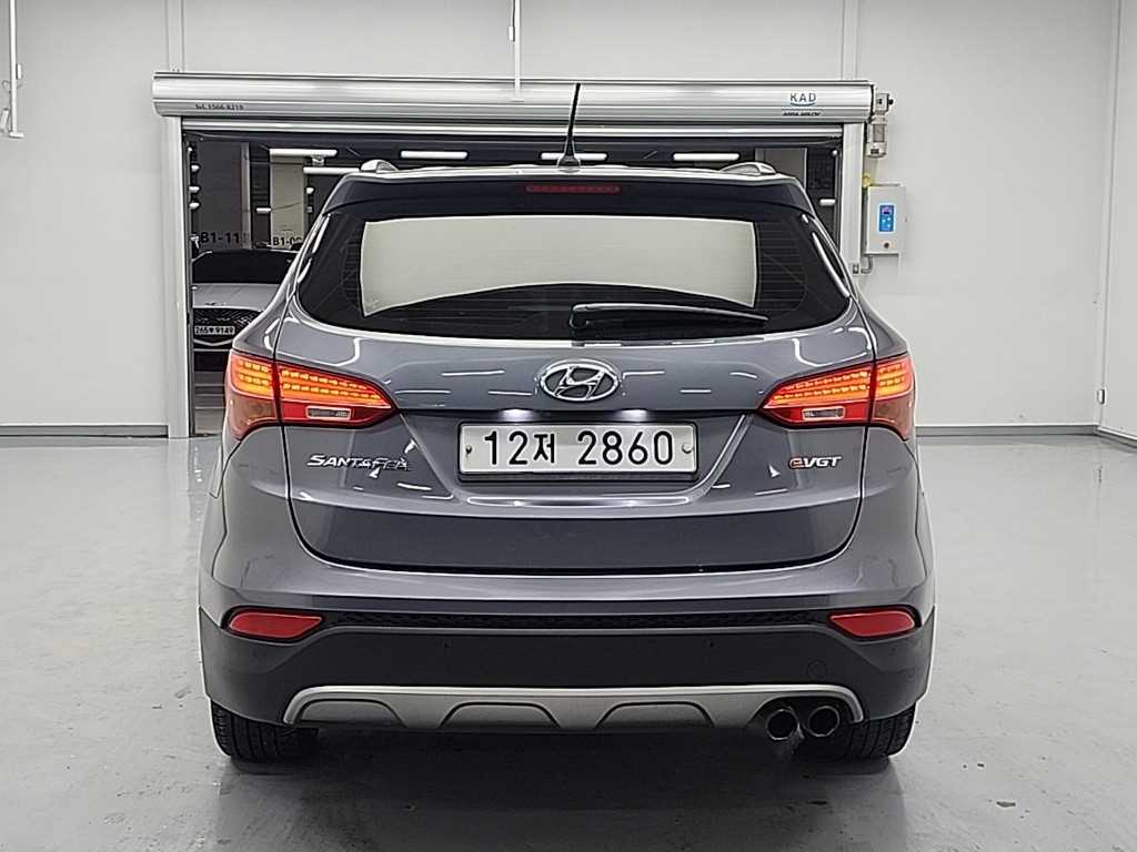 HYUNDAI Santa Fe - Vista 3