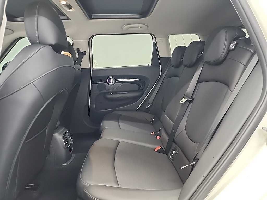 Mini Clubman - Vista 12