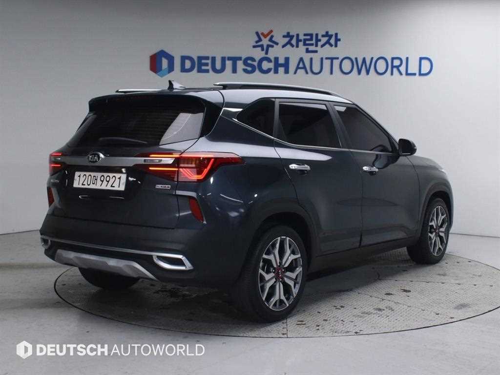 KIA Seltos - Vista 2