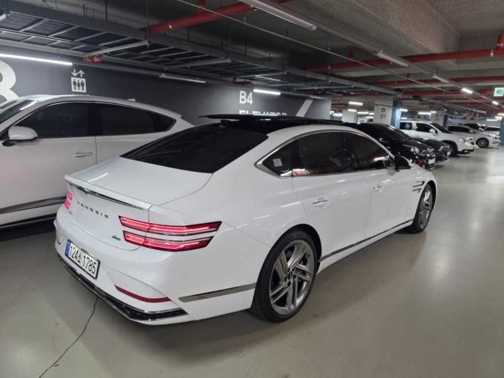 Genesis G80 - Vista 4