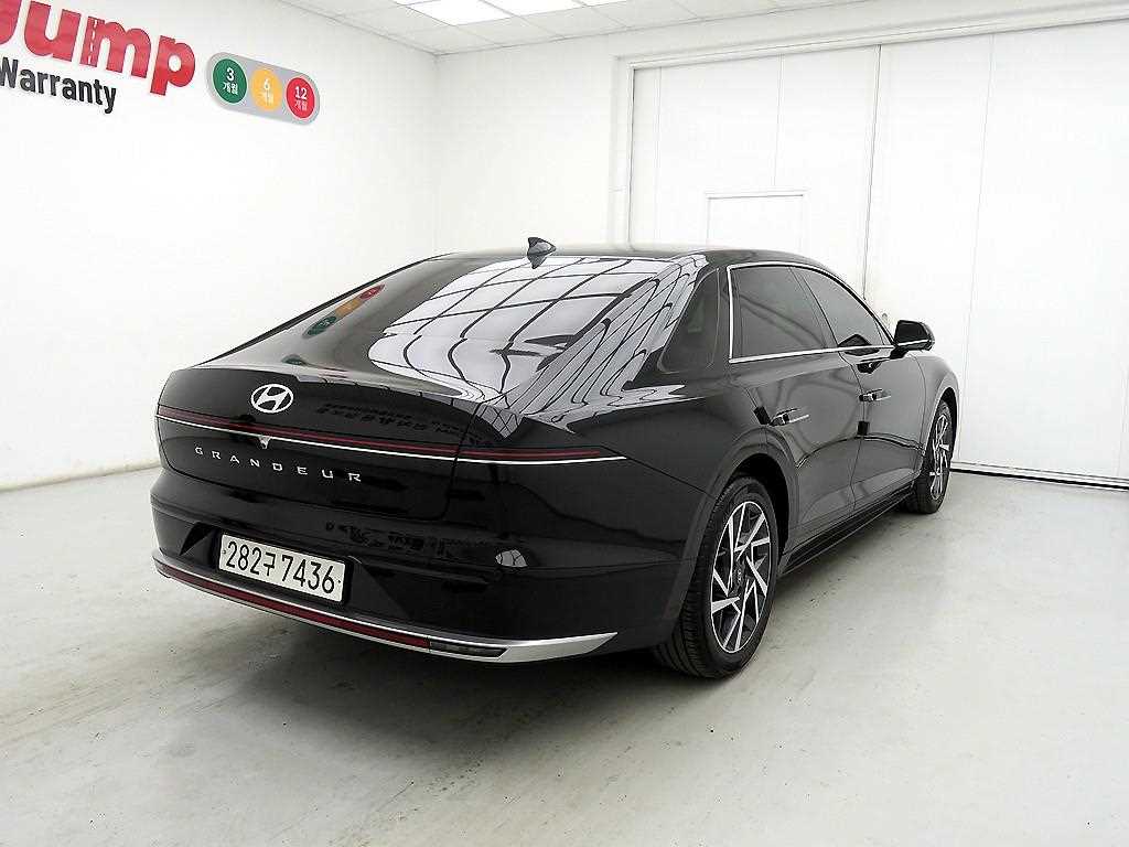 HYUNDAI Grandeur - Vista 4