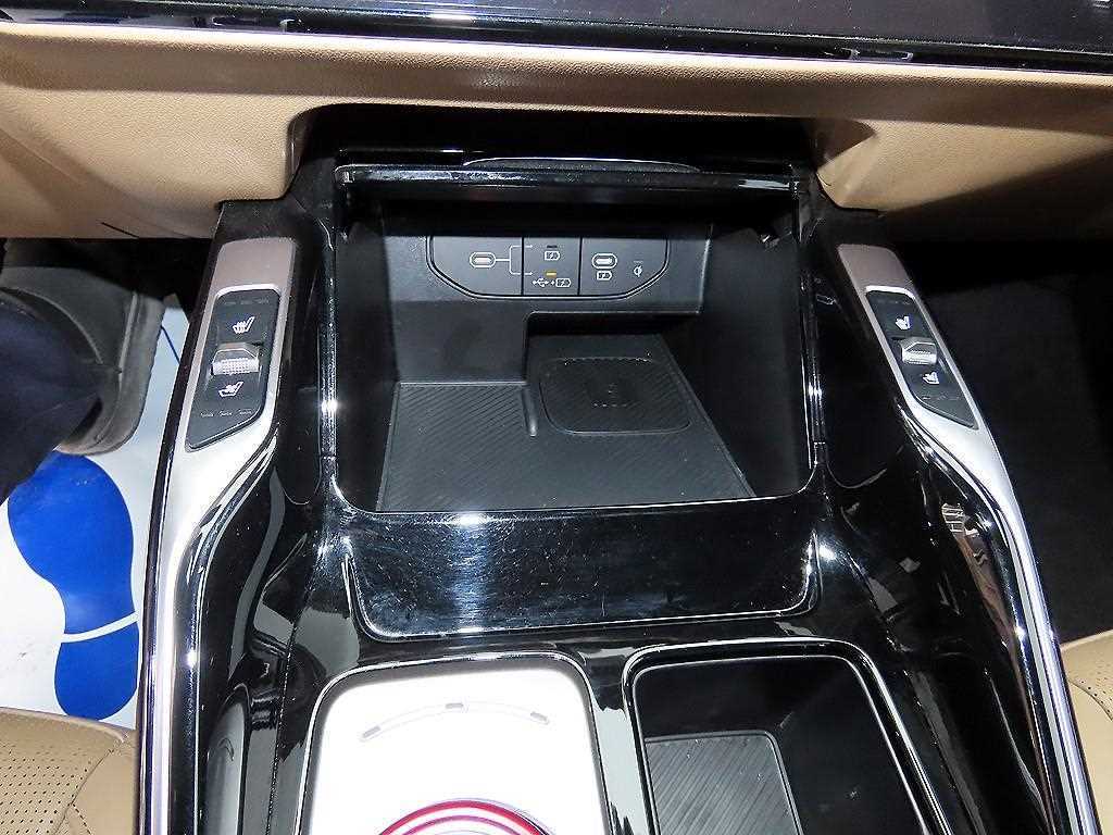 KIA Sorento 2024 Gris - Importación desde Corea - HF Imports Iquique - Foto 13