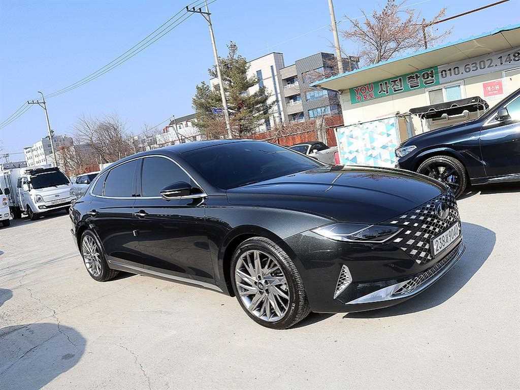 HYUNDAI Grandeur - Vista 4