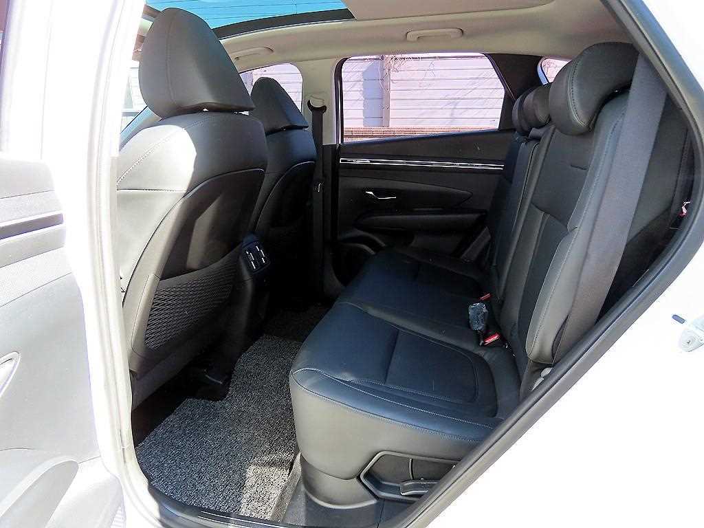 HYUNDAI Tucson - Vista 6