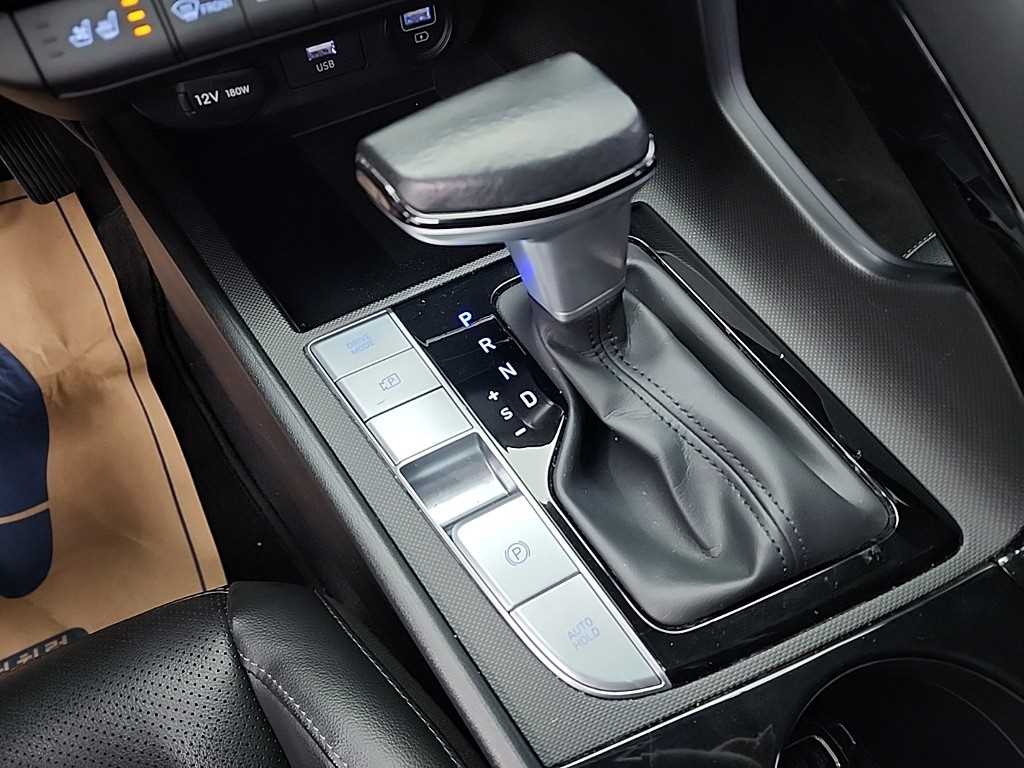 HYUNDAI Avante - Vista 8