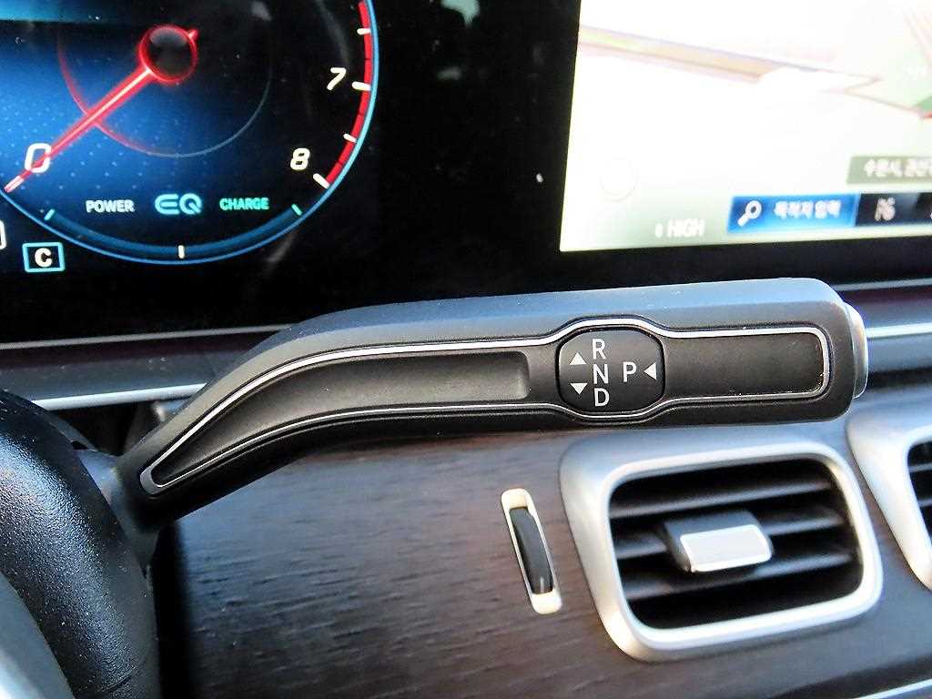 Mercedes Benz GLS Class - Vista 11