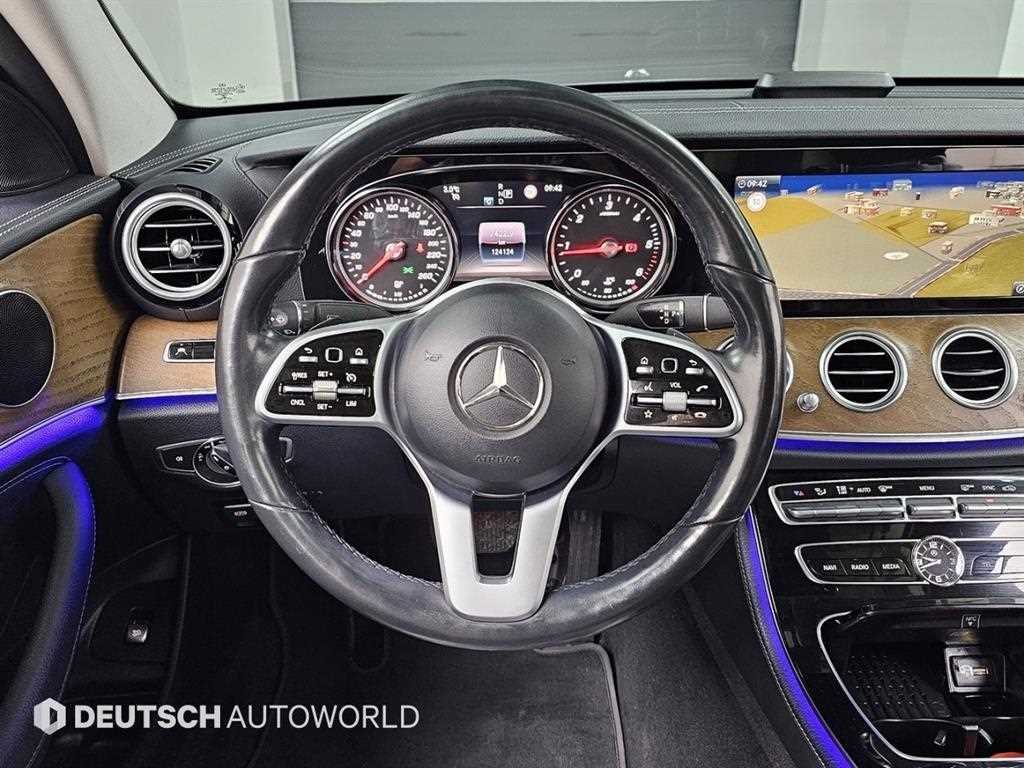 Mercedes Benz E class 2019 Negro - Importación desde Corea - HF Imports Iquique - Foto 13