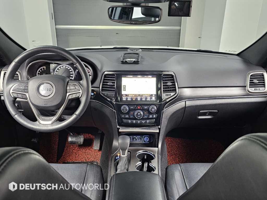 Jeep Cherokee - Vista 7