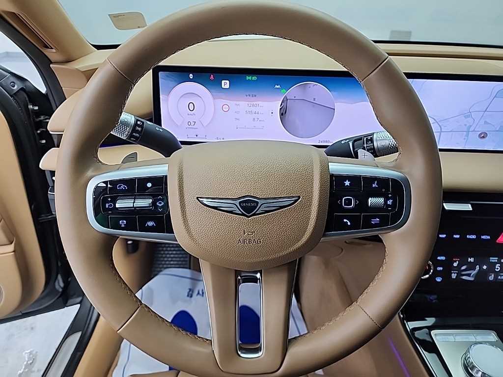 Genesis G80 - Vista 10