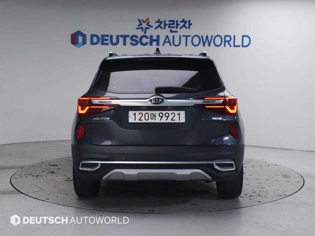 KIA Seltos - Vista 4