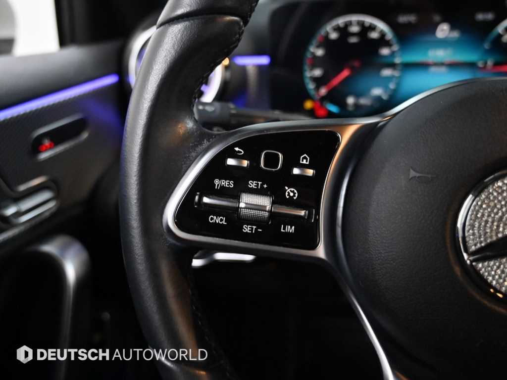 Mercedes Benz A Class - Vista 10