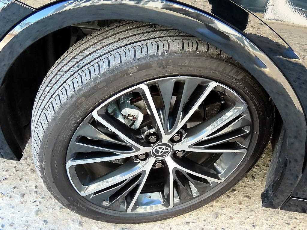 Toyota Prius 2025 Negro - Importación desde Corea - HF Imports Iquique - Foto 20