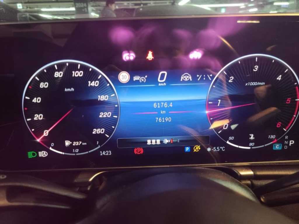 Mercedes Benz S Class 2022 Negro - Importación desde Corea - HF Imports Iquique - Foto 13