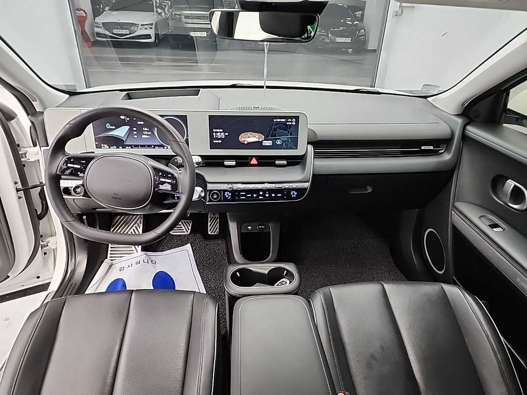 HYUNDAI Ioniq 5 - Vista 7