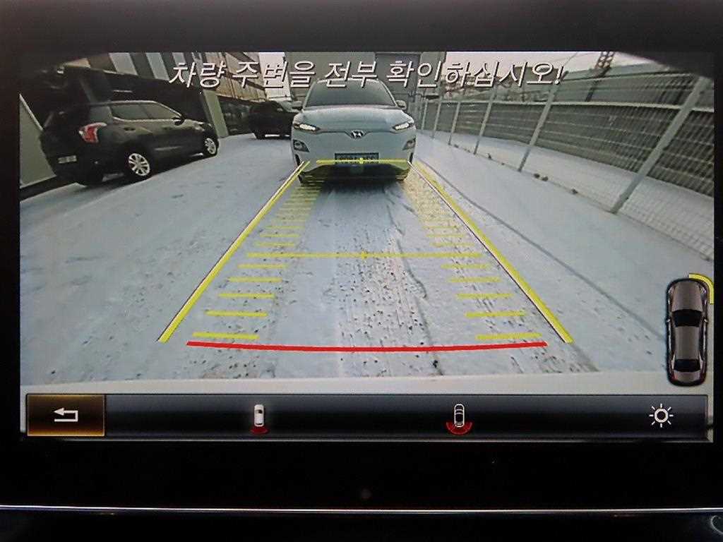 Mercedes Benz C Class 2018 Blanco - Importación desde Corea - HF Imports Iquique - Foto 15