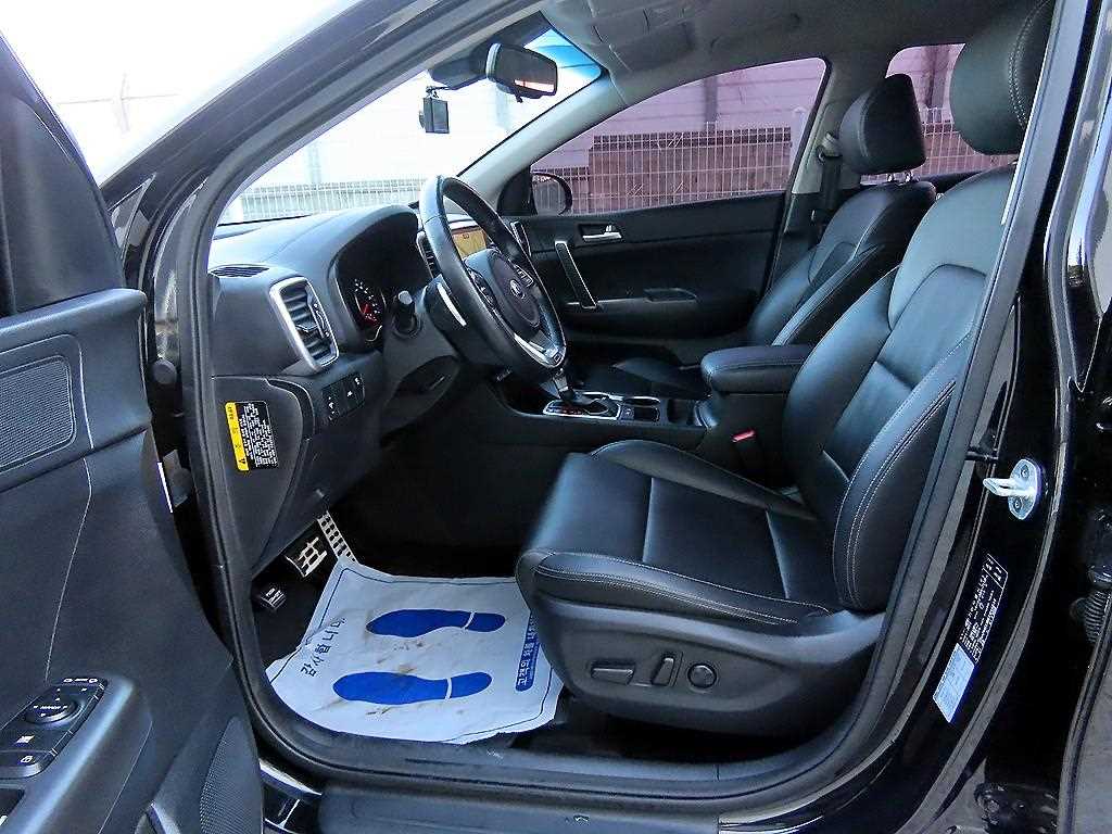 KIA Sportage - Vista 5