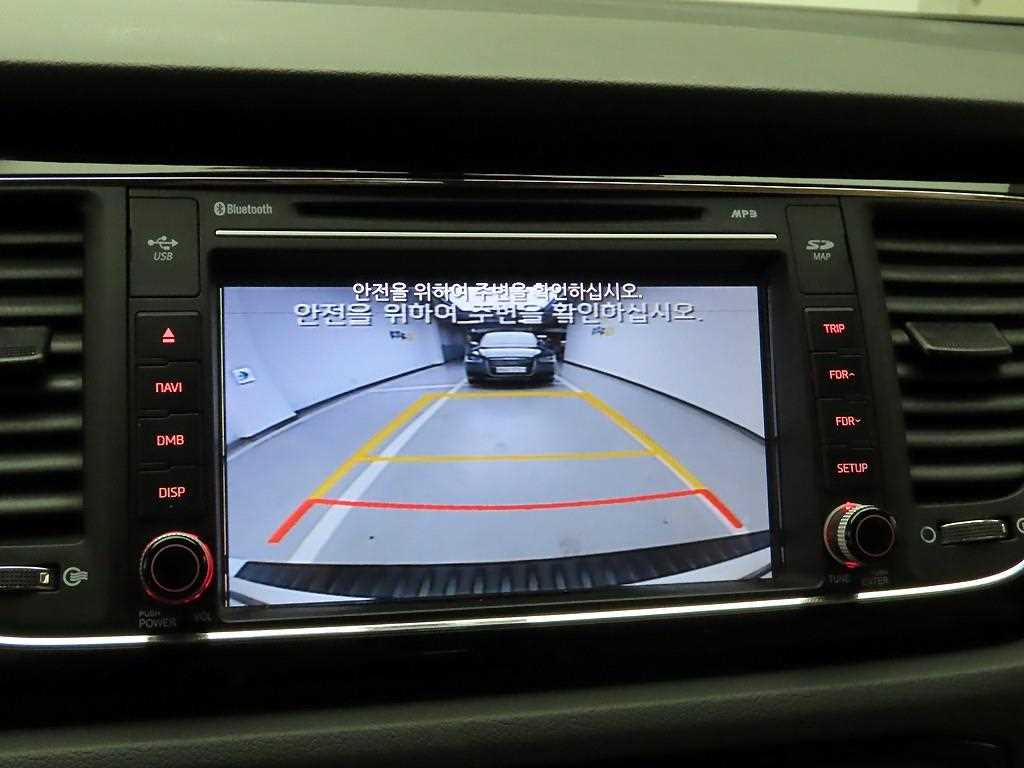 KIA Carnival 2016 Blanco - Importación desde Corea - HF Imports Iquique - Foto 15