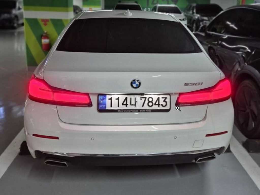 BMW 5 Series - Vista 3