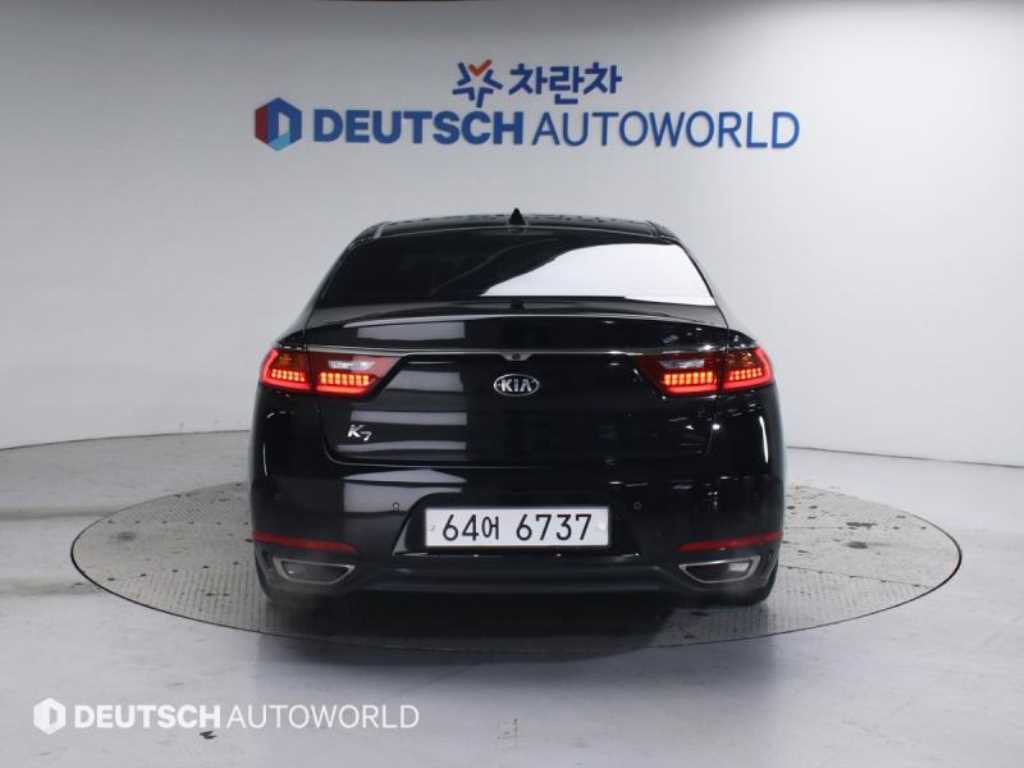 KIA K7 - Vista 4