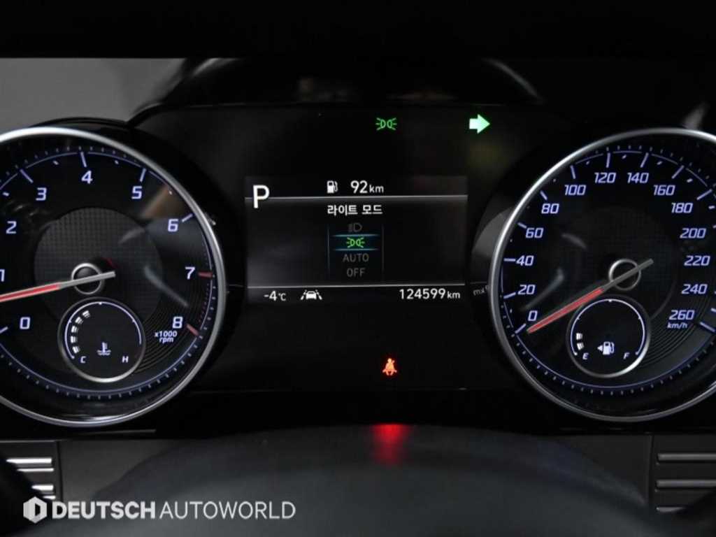 HYUNDAI Grandeur - Vista 8