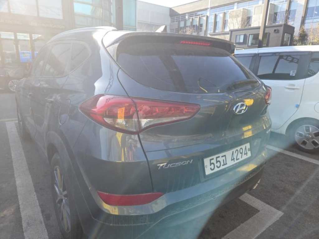 HYUNDAI Tucson - Vista 2