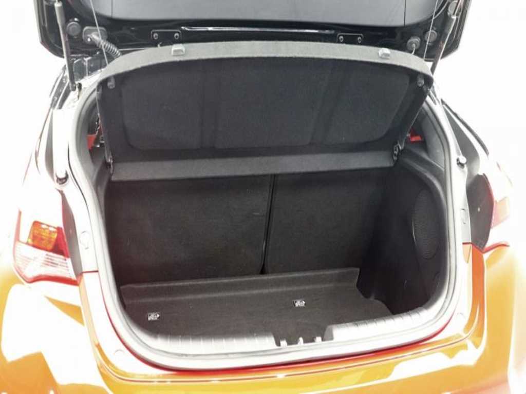 HYUNDAI Veloster 2019 - Importación desde Corea - HF Imports Iquique - Foto 17