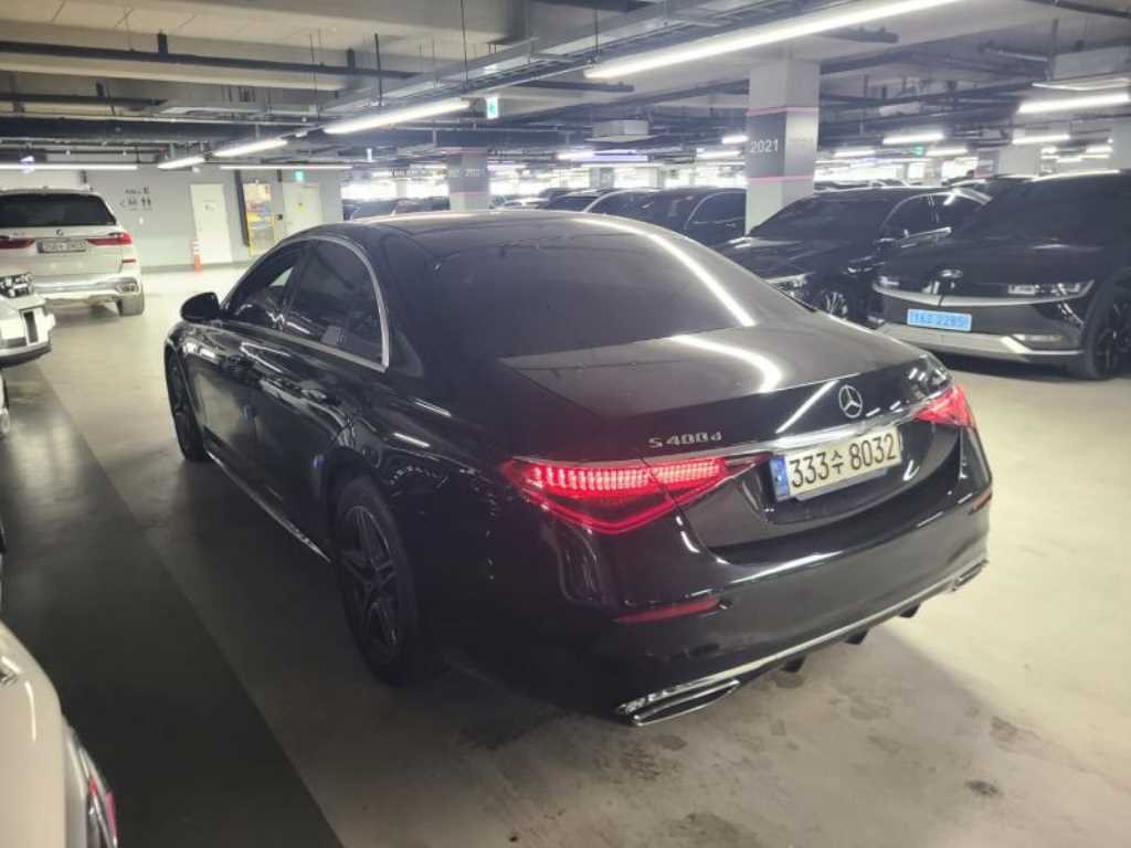 Mercedes Benz S Class - Vista 5