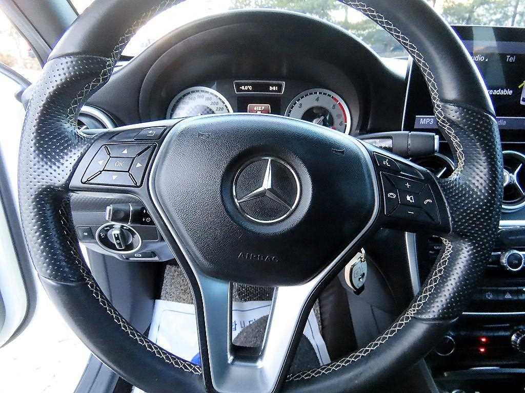 Mercedes Benz A Class - Vista 8