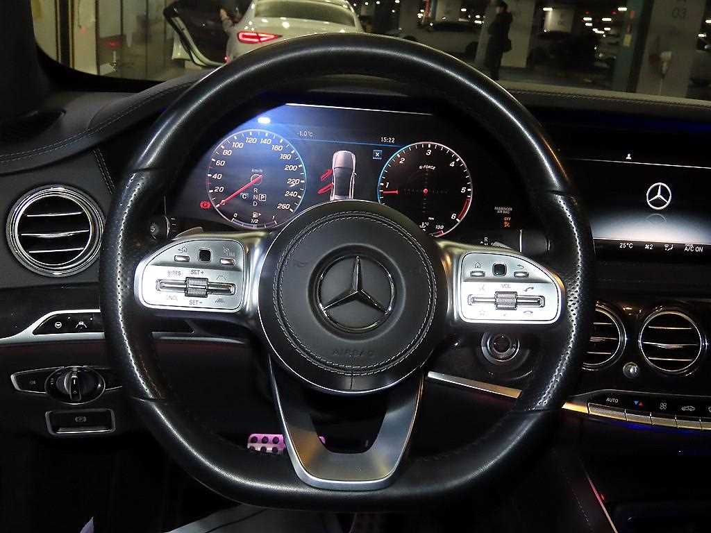 Mercedes Benz S Class - Vista 8