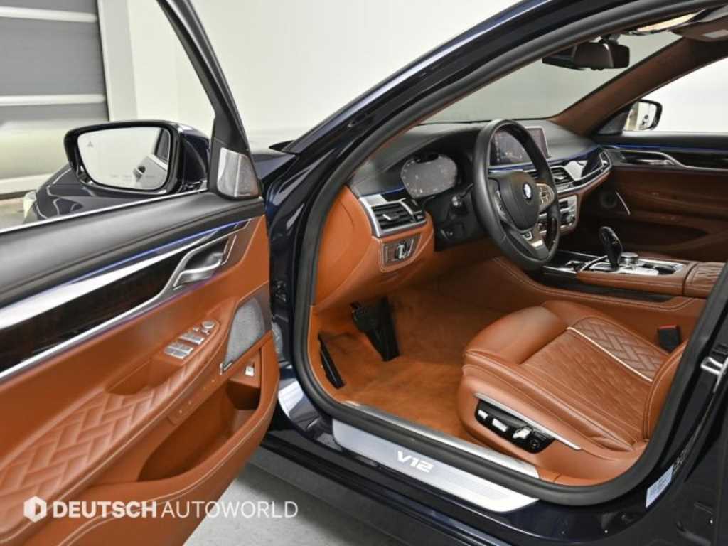 BMW 7 Series - Vista 11