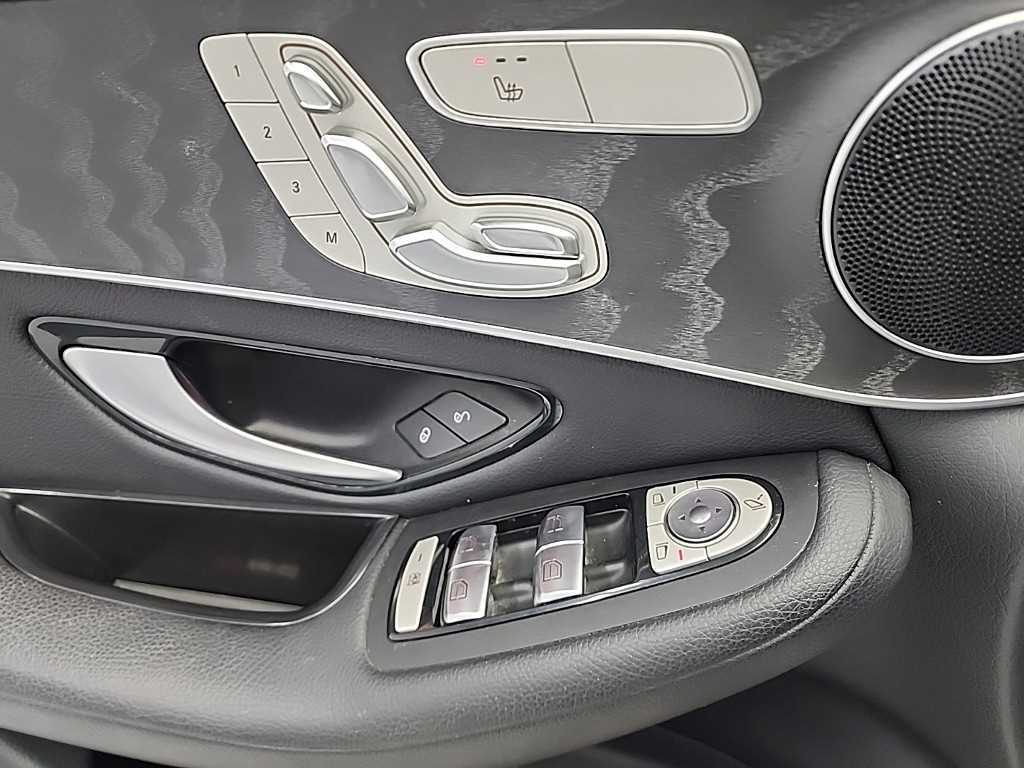 Mercedes Benz GLC Class 2019 Blanco - Importación desde Corea - HF Imports Iquique - Foto 17