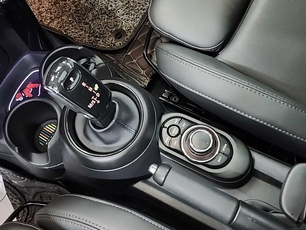 Mini Cooper - Vista 8