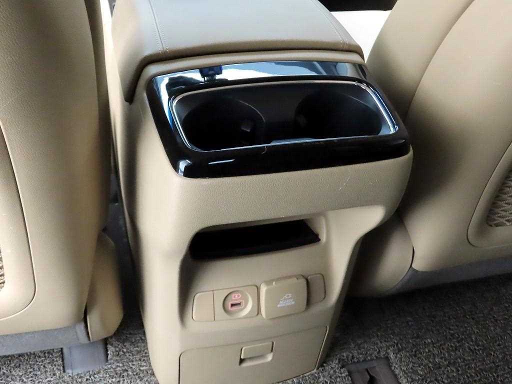 KIA Carnival 2016 Blanco - Importación desde Corea - HF Imports Iquique - Foto 17