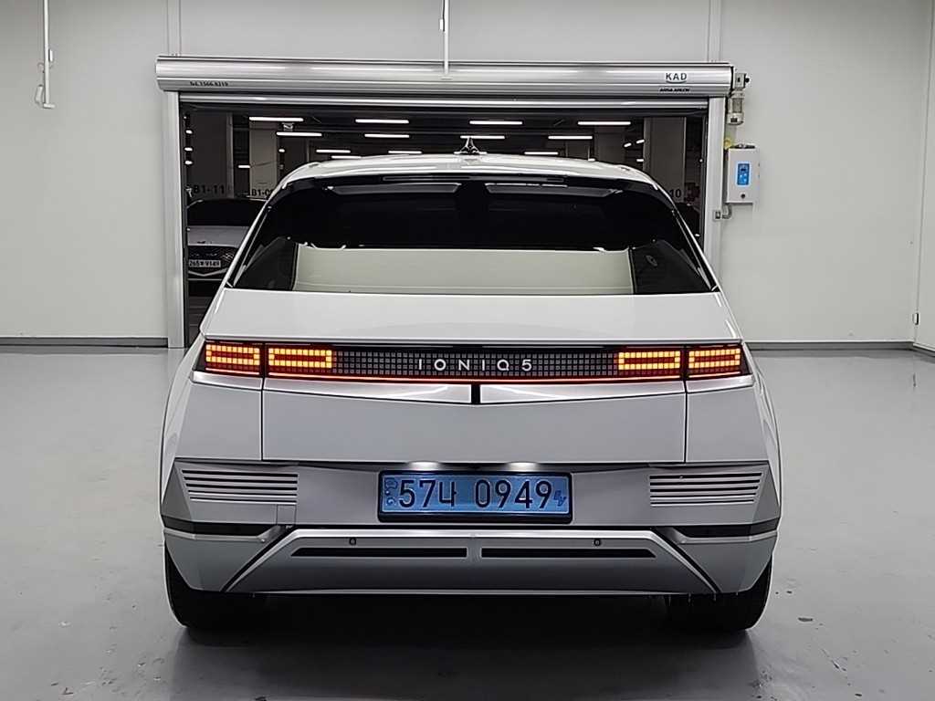 HYUNDAI Ioniq 5 - Vista 3