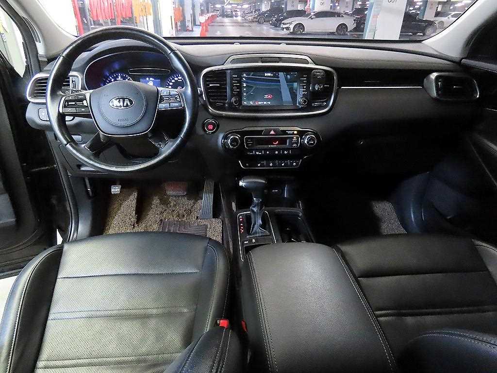 KIA Sorento - Vista 10
