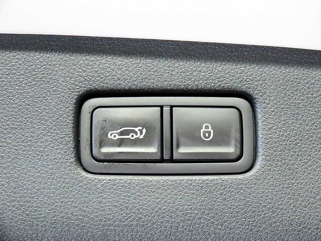 Genesis GV70 2023 Blanco - Importación desde Corea - HF Imports Iquique - Foto 15