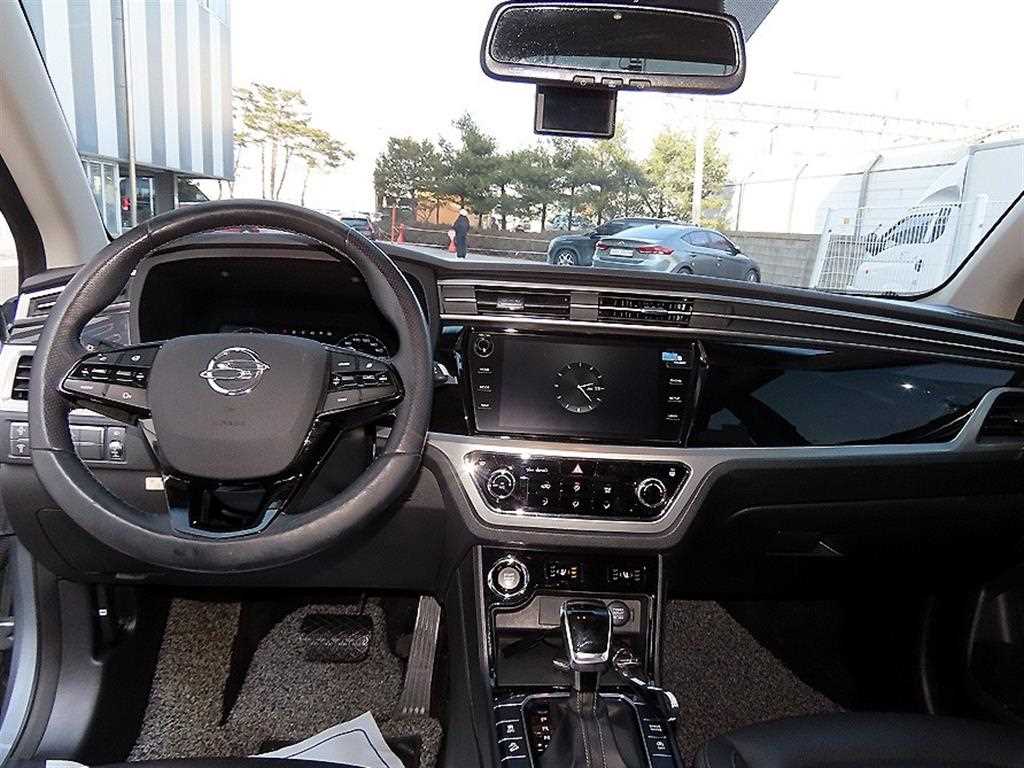 Ssangyong Korando - Vista 7