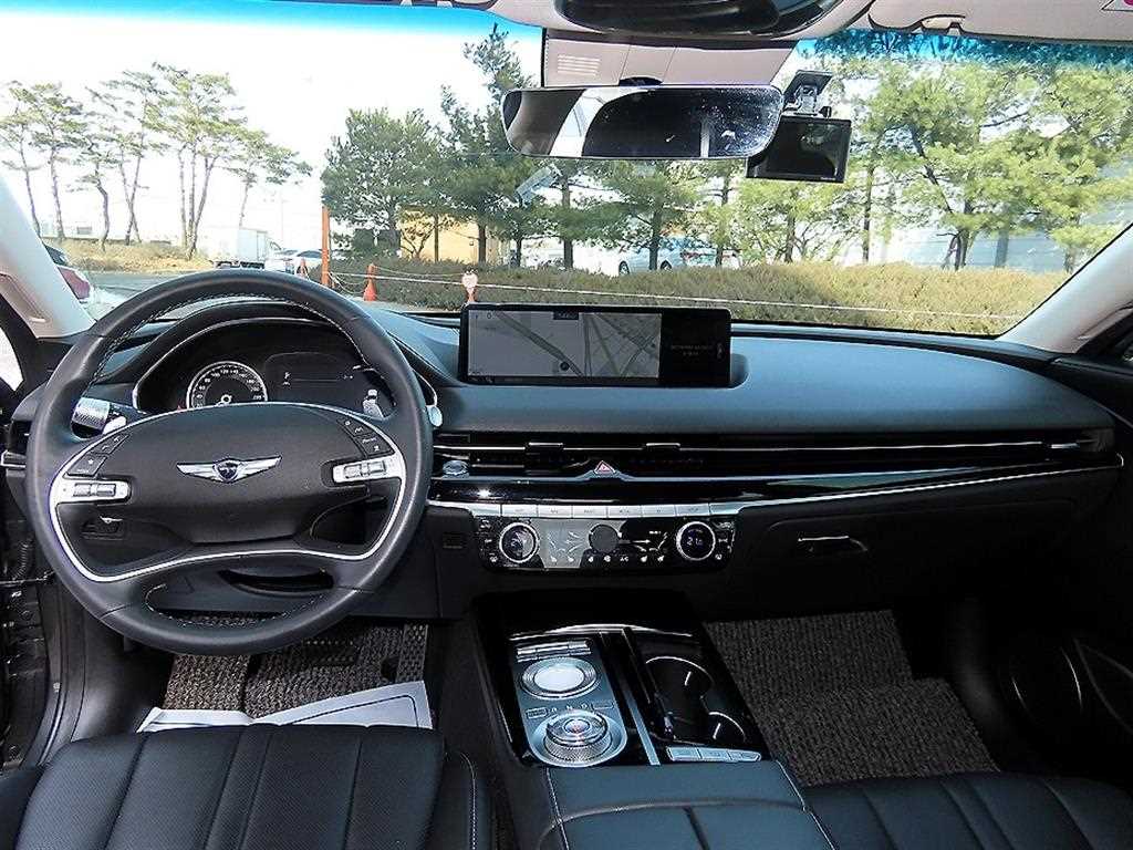 Genesis G80 - Vista 7