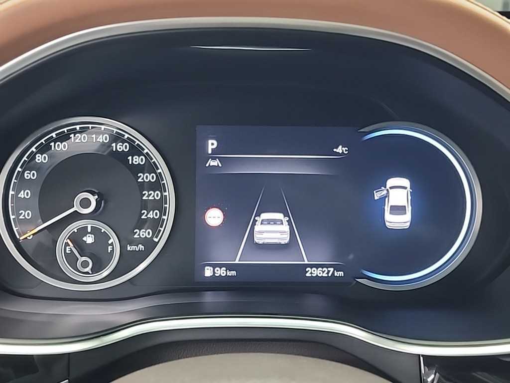 Genesis G80 - Vista 6