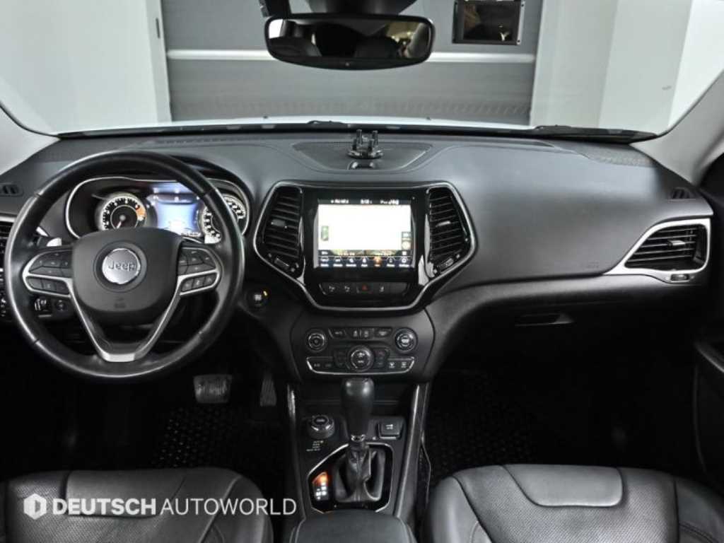 Jeep Cherokee - Vista 7